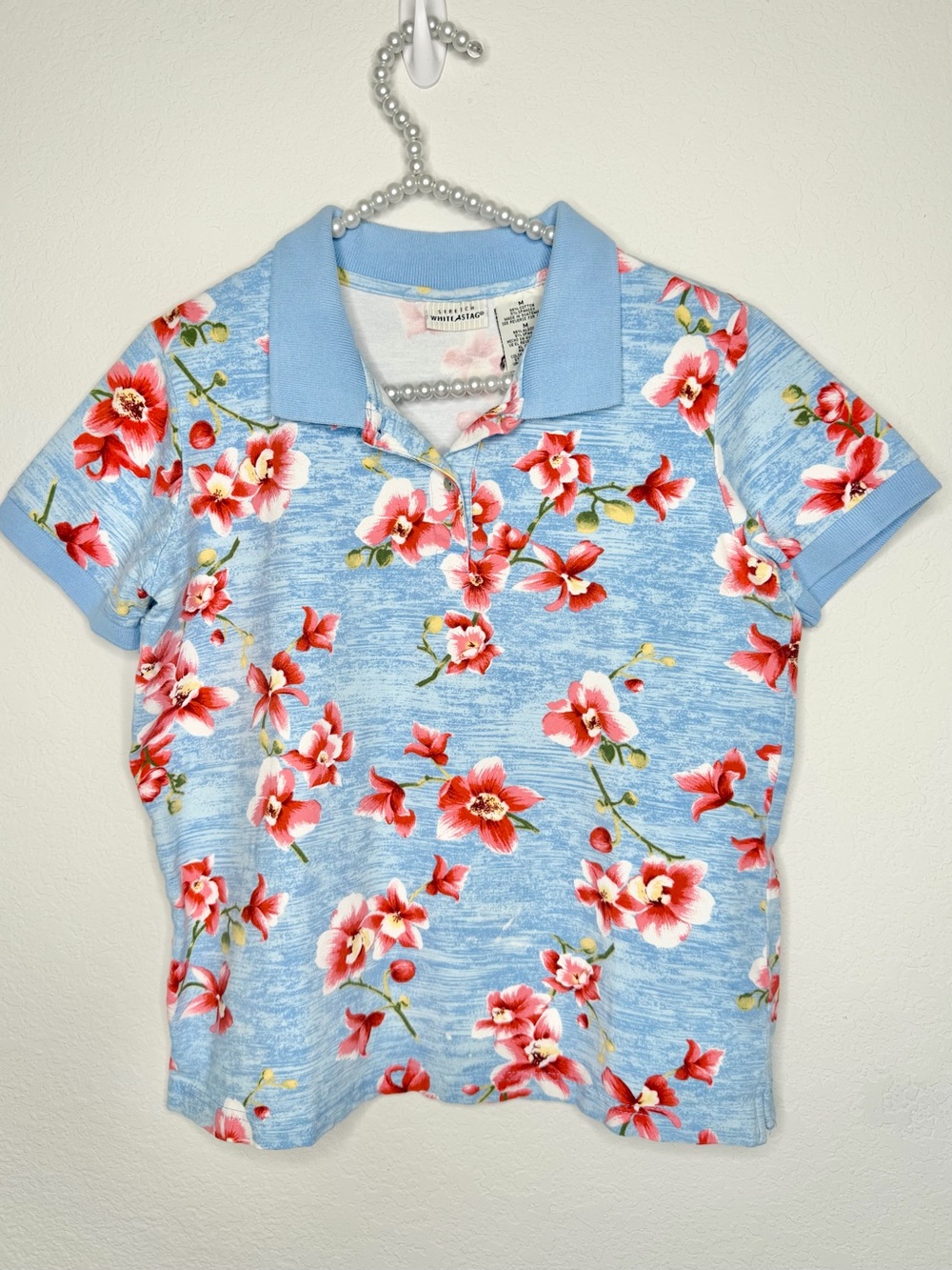Vibtage White Stag Light Blue Floral Polo with Red Blooms